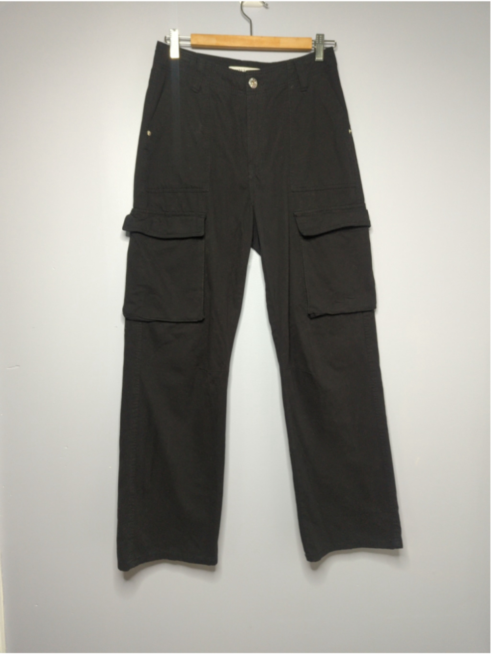 Bershka Black Wide-Leg Cargo Utility Pants - Size US 6 (EUR 38)
